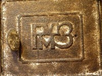 Re: Кто узнает производителей? / 1.Неизв.дверца в Ачинске.jpg
132.79 КБ, Просмотров: 42234