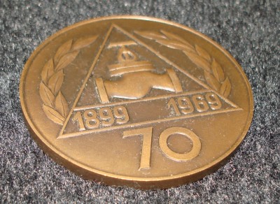Продам медаль Severočeská armaturka 70 лет 1899 - 1969 / DSC05082.JPG
550.55 КБ, Просмотров: 27610