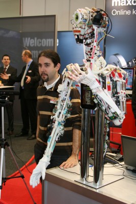 Специалисты "АБС Электро" о участии в "Hannover Messe 2013" / IMG_0487.JPG
3.65 МБ, Просмотров: 33151