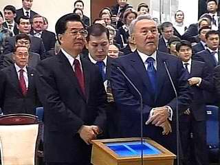Запущена первая очередь газопровода "Казахстан-Китай" - Изображение