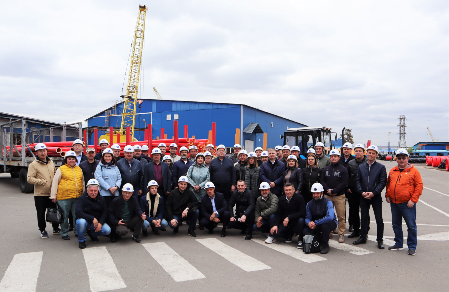 Участники заседания НТС Ассоциации «Сибдальвостокгаз» посетили завод группы «ПОЛИПЛАСТИК»