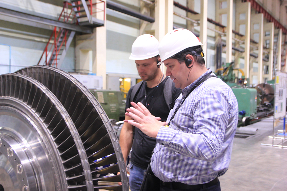 Петербургские промышленники ознакомились с бережливыми технологиями на Невском заводе