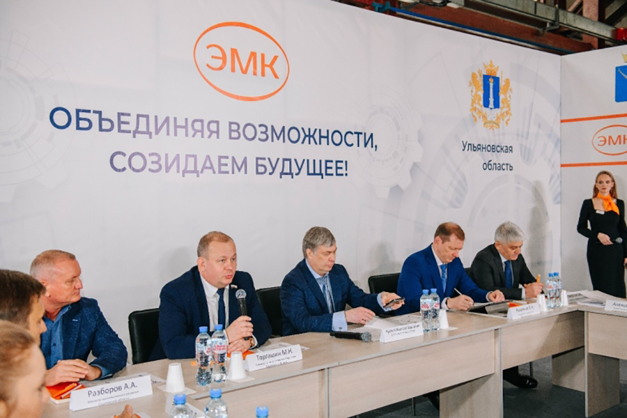 Представители бизнес-делегация Ульяновской области посетили «Саратовский арматурный завод»