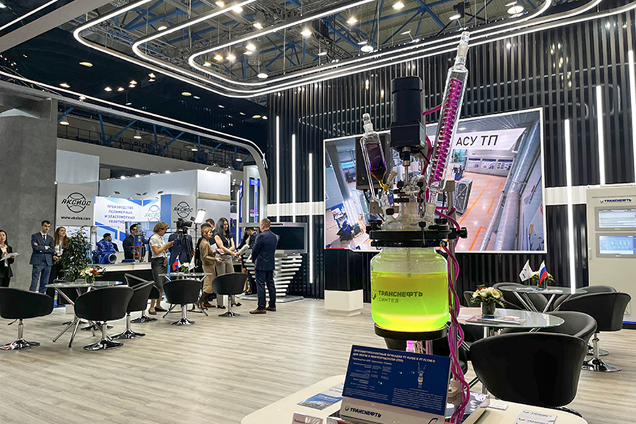 Фоторепортаж медиагруппы ARMTORG с международной выставки НЕФТЕГАЗ-2023