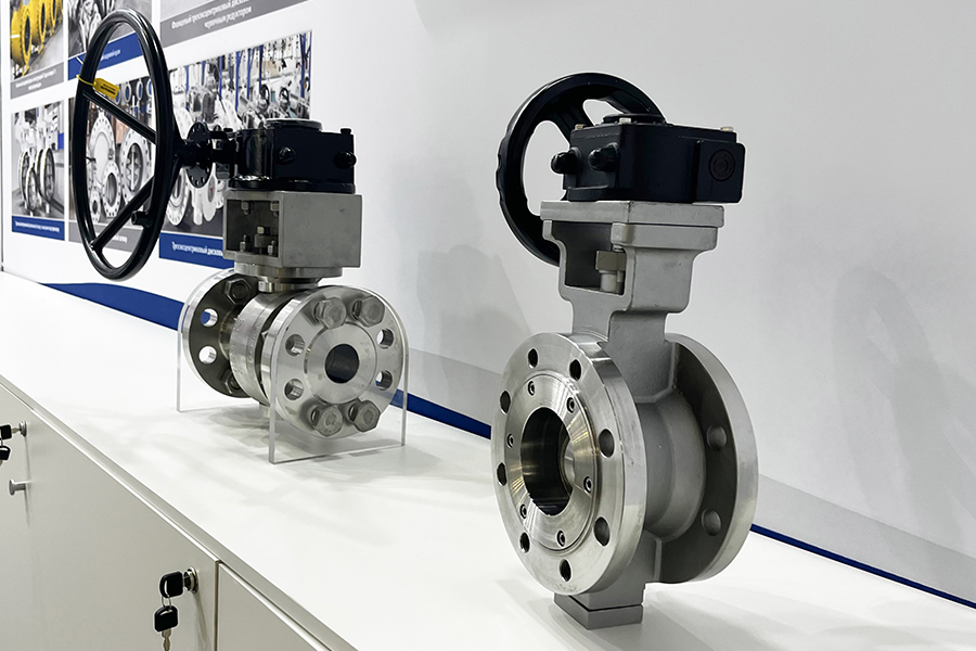 Фоторепортаж медиагруппы ARMTORG с международной выставки НЕФТЕГАЗ-2023
