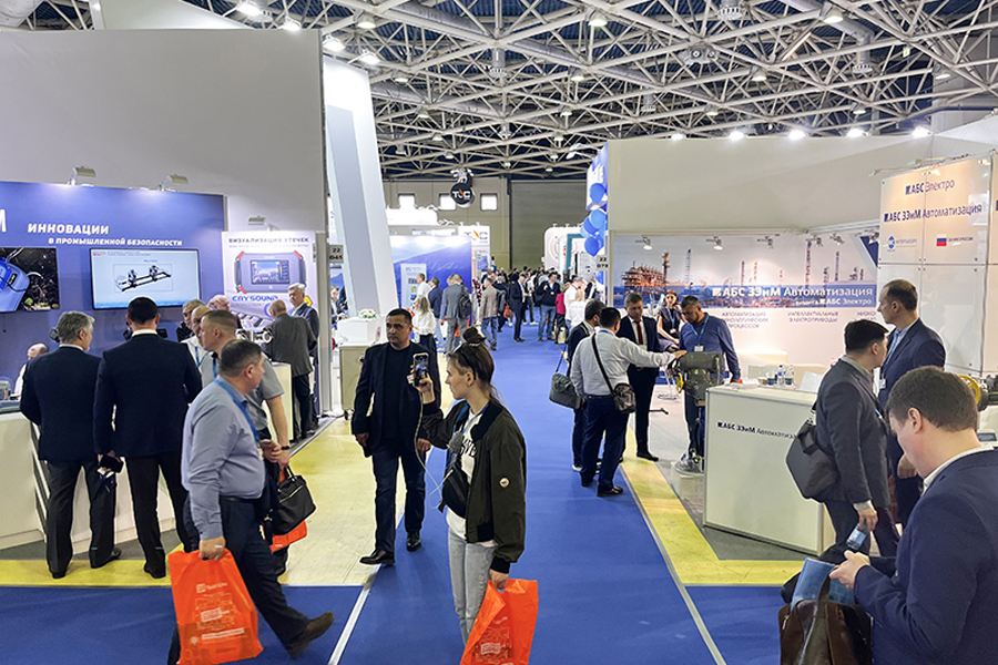 Фоторепортаж медиагруппы ARMTORG с международной выставки НЕФТЕГАЗ-2023. Часть II