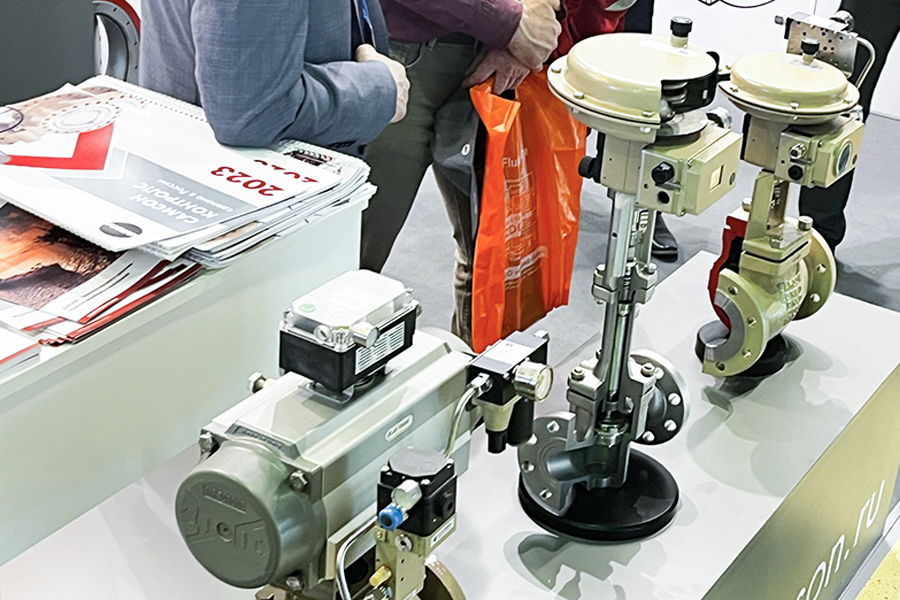 Фоторепортаж медиагруппы ARMTORG с международной выставки НЕФТЕГАЗ-2023. Часть II