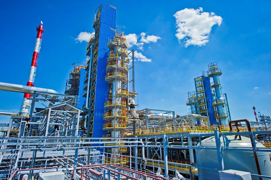 Проект строительства производства САП на площадке ООО «Газпром нефтехим Салават» был представлен на выставке «Иннопром-2023»