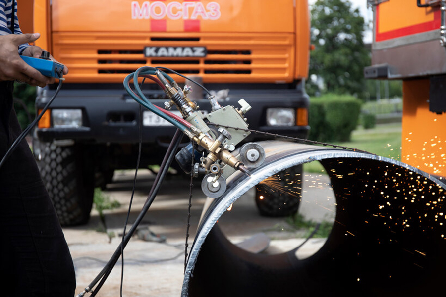Компания «МОСГАЗ» осуществляет строительство газопроводов высокого и среднего давления для подключения нового жилого комплекса
