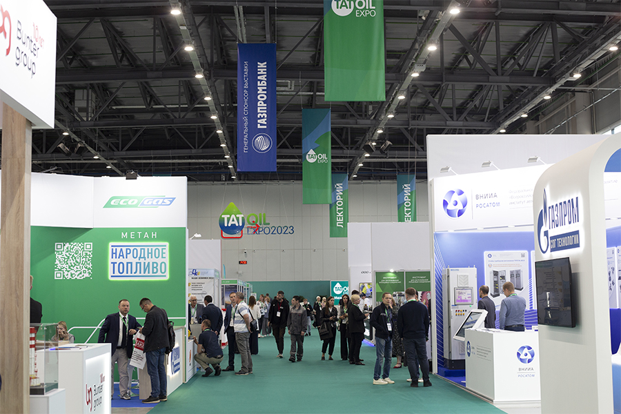 Фото недели: Медиагруппа ARMTORG посетила Татарстанский нефтегазохимический форум