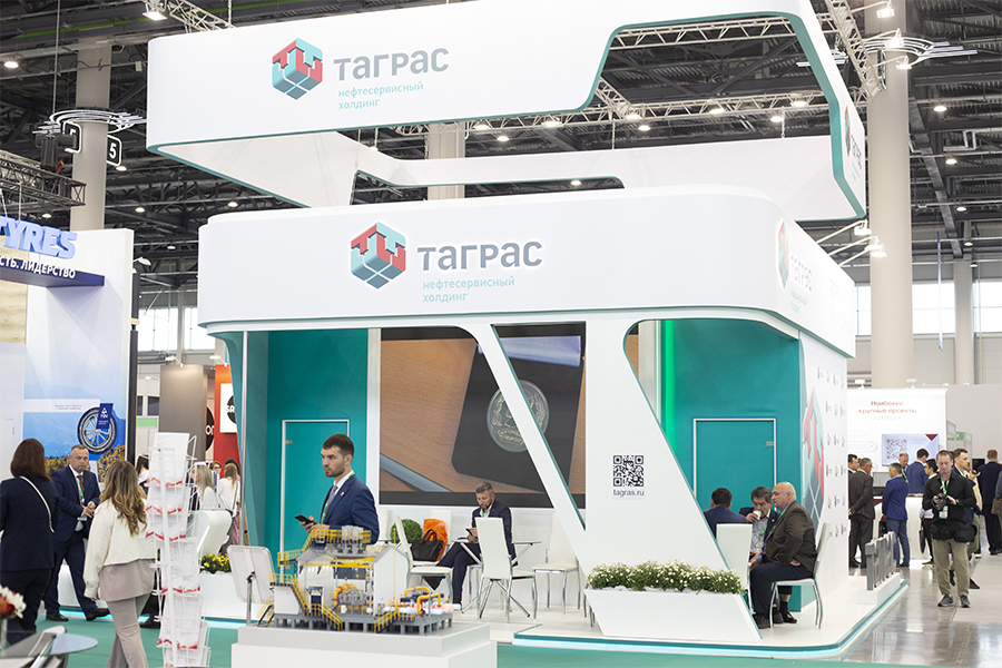 Фото недели: Медиагруппа ARMTORG посетила Татарстанский нефтегазохимический форум