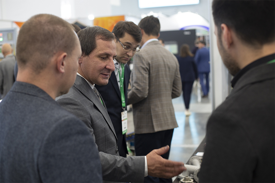Фото недели: Медиагруппа ARMTORG посетила Татарстанский нефтегазохимический форум