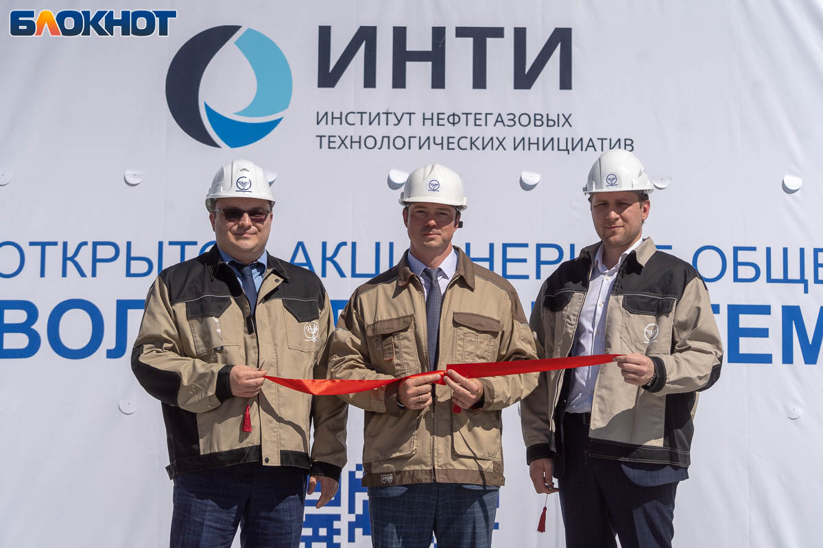 ОАО «Волгограднефтемаш» изготовило колонное оборудование с монограммой ИНТИ