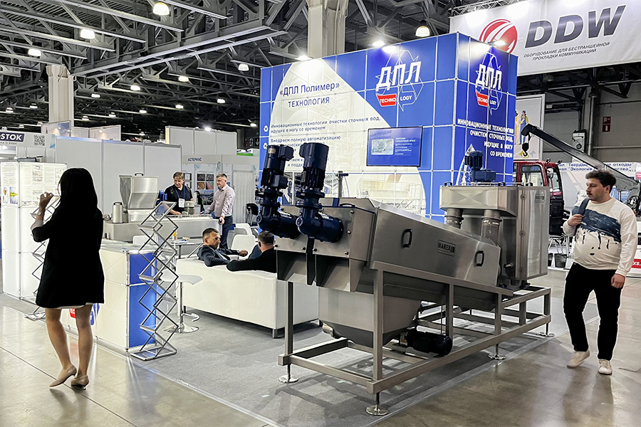 Фото недели: Медиагруппа ARMTORG приняла участие в выставке ЭКВАТЭК-2023 и представила актуальные выпуски журнала «Вестник арматуростроителя»