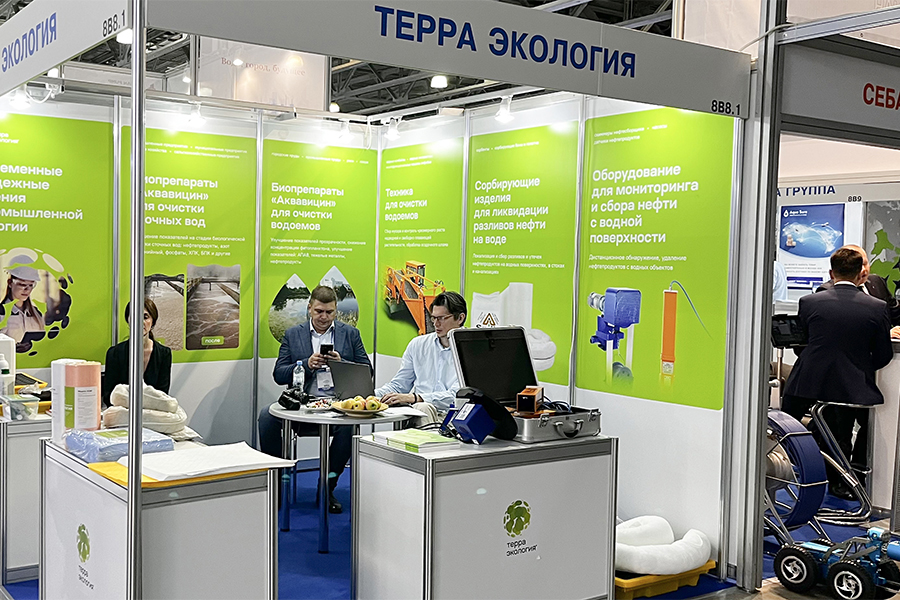 Фото недели: Медиагруппа ARMTORG приняла участие в выставке ЭКВАТЭК-2023 и представила актуальные выпуски журнала «Вестник арматуростроителя»