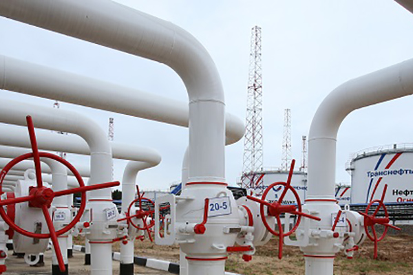 Сотрудники АО «Транснефть-Верхняя Волга» подключили реконструированный участок магистрального нефтепровода Сургут - Полоцк