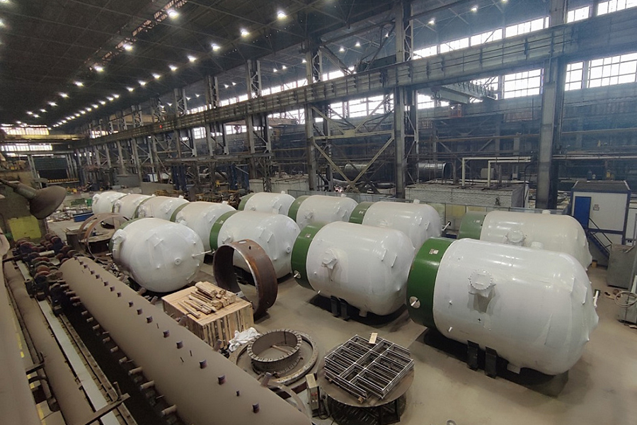 Завод «Уралхиммаш» поставил 12 комплектов гидроемкостей СПЗАЗ для второго энергоблока АЭС «Аккую»