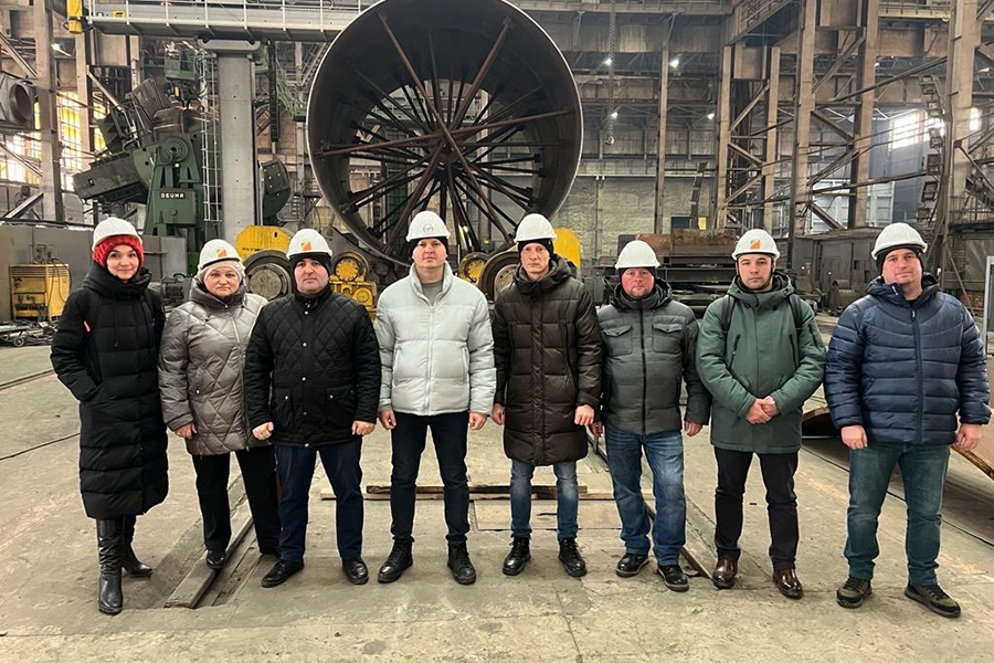 Завод «Волгограднефтемаш» посетили специалисты предприятий ПАО «Газпром» и АО «ВНИКТИнефтехимоборудование»