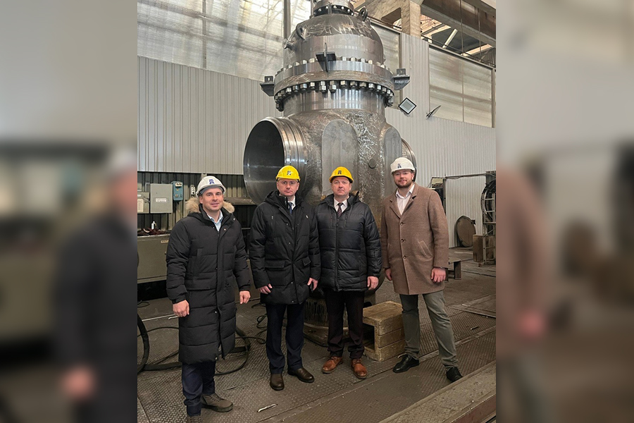 Представители ОАО «БЕЛГАЗСТРОЙ» посетили производственные цеха АО «ПТПА» в рамках стратегического партнерства