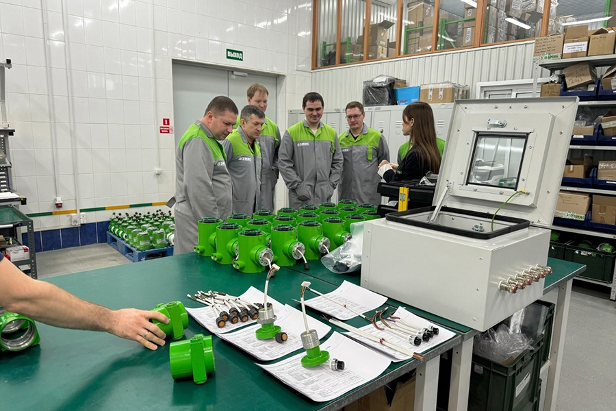 Компания «ЭМИС» провела семинар для главных специалистов КИПиА заказчика