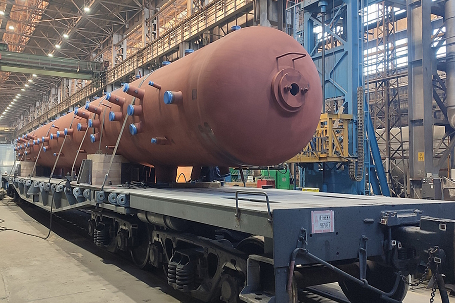 С площадки АО «Уралхиммаш» поставлен второй комплект барабана с внутрибарабанными устройствами для Краснодарской ТЭЦ