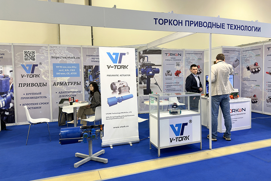 Фоторепортаж медиагруппы ARMTORG с международной выставки НЕФТЕГАЗ 2024