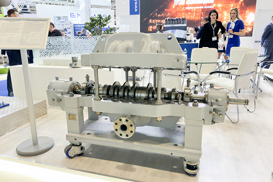 Фоторепортаж медиагруппы ARMTORG с международной выставки НЕФТЕГАЗ 2024