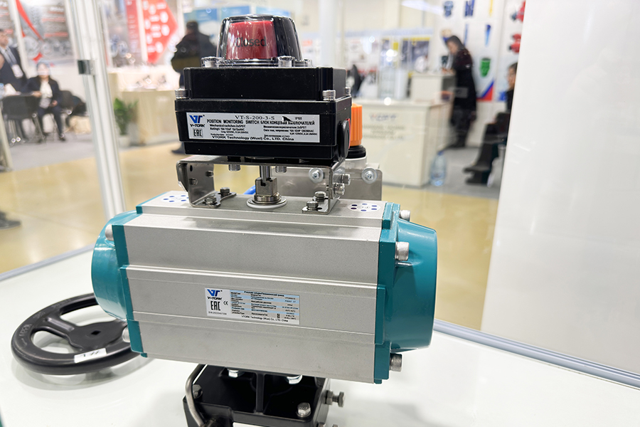 Фоторепортаж медиагруппы ARMTORG с международной выставки НЕФТЕГАЗ 2024