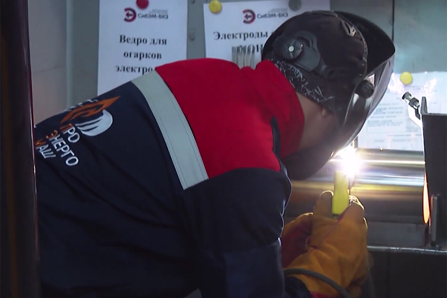 На площадке ООО «Сибэнергомаш – БКЗ» прошел конкурс профмастерства среди сварщиков