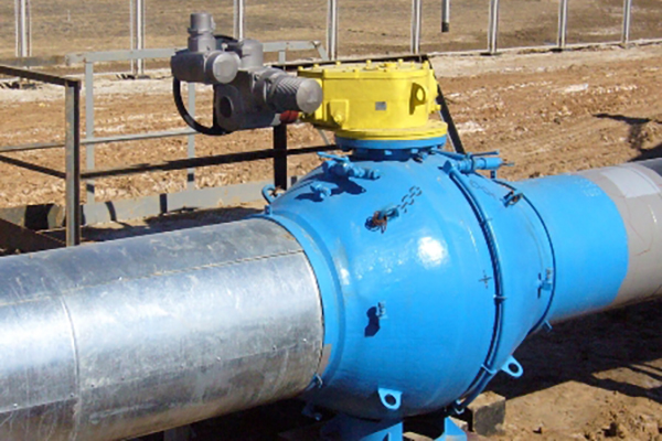 АО «Газпром газораспределение Великий Новгород» установило современный шаровый кран в ходе реконструкции газопровода в Чудово