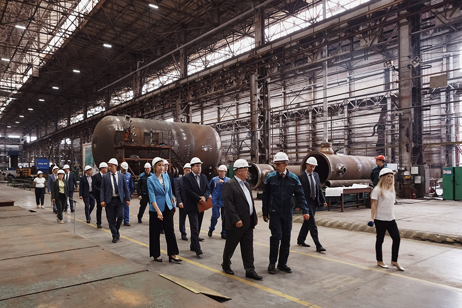Губернатор Ростовской области побывал на производственной площадке ТКЗ «Красный котельщик»