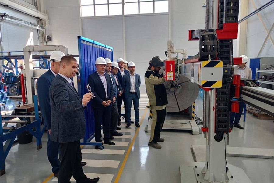 ООО «Южноуральский арматурный завод» посетили представители компании «Газпромнефть - Оренбург»