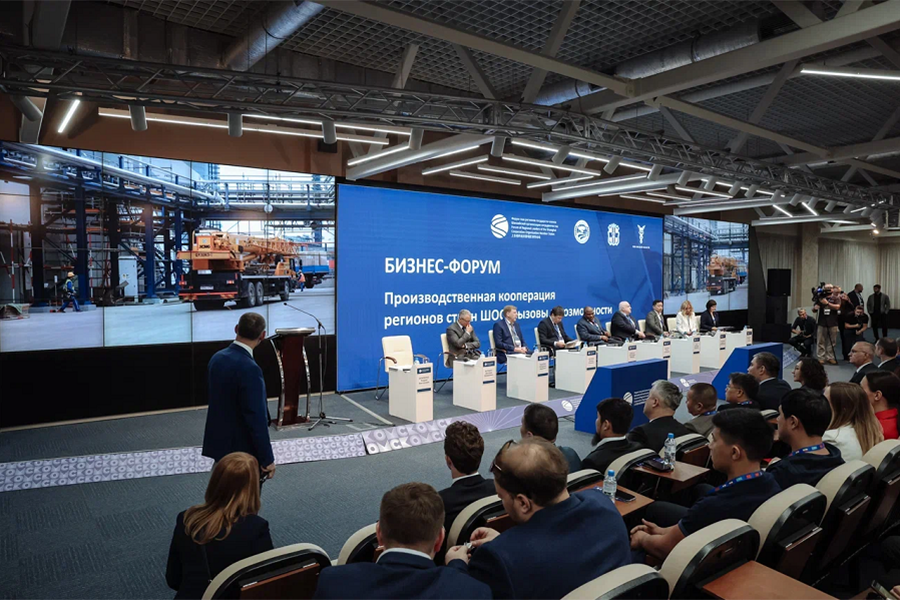 Руководители томских предприятий посетили завод «Сибгазстройдеталь» в рамках IV форума глав регионов стран ШОС