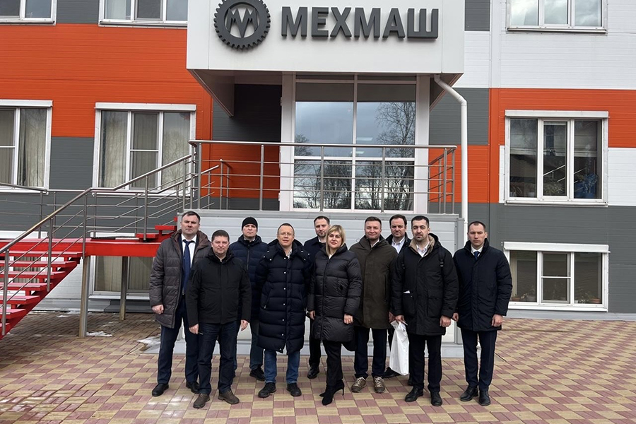 Представители ПАО «ЧКПЗ» и Правительства Тульской области посетили производство ПП «Мехмаш» в Туле