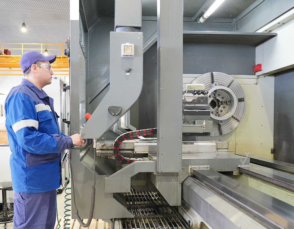 Фото недели: с начала 2025 года Тюменский РМЗ изготовил около 7 тыс. единиц продукции