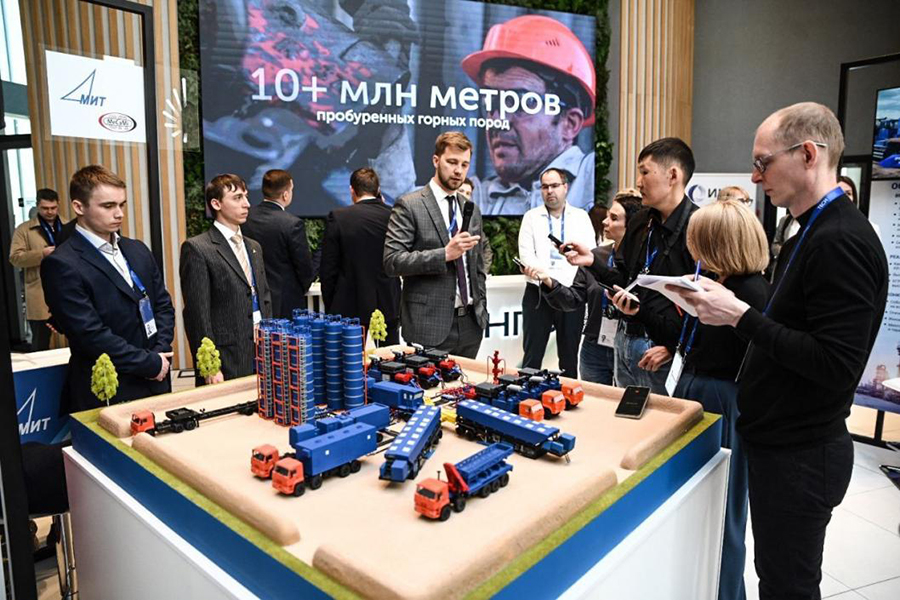 В Тюмени обсудили проектирование и строительство объектов нефтегазовой инфраструктуры в условиях мерзлоты