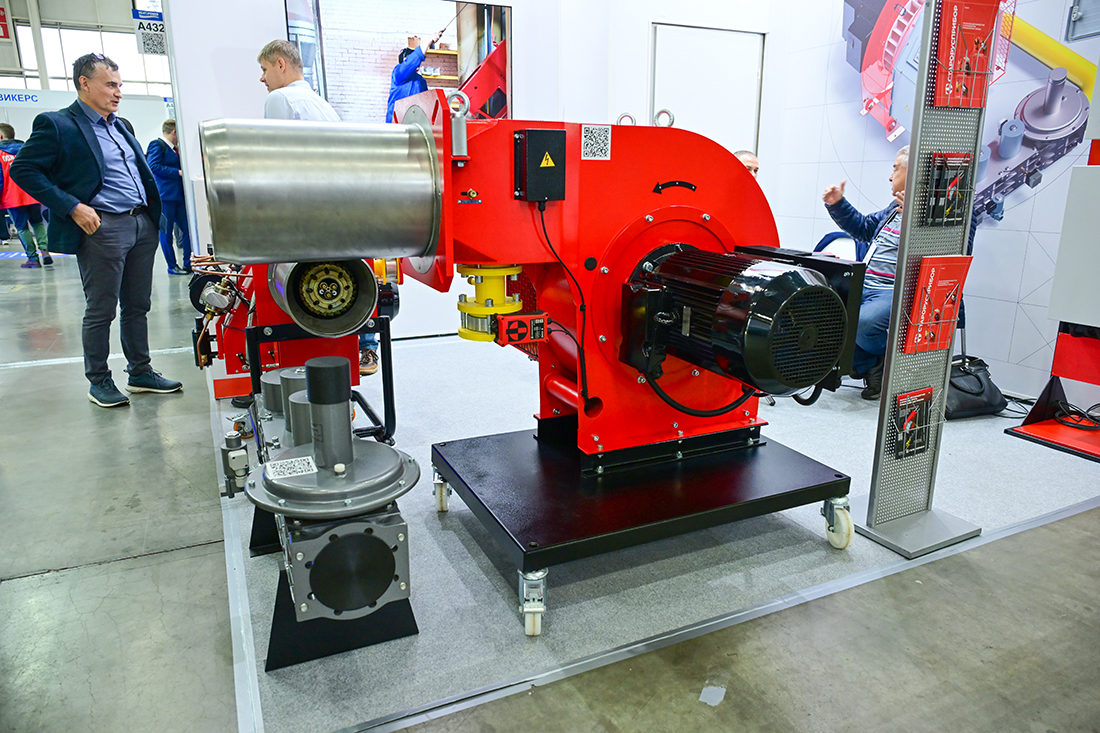 Медиагруппа ARMTORG. Фоторепортаж с выставок PCVExpo и HEAT&POWER (2025)