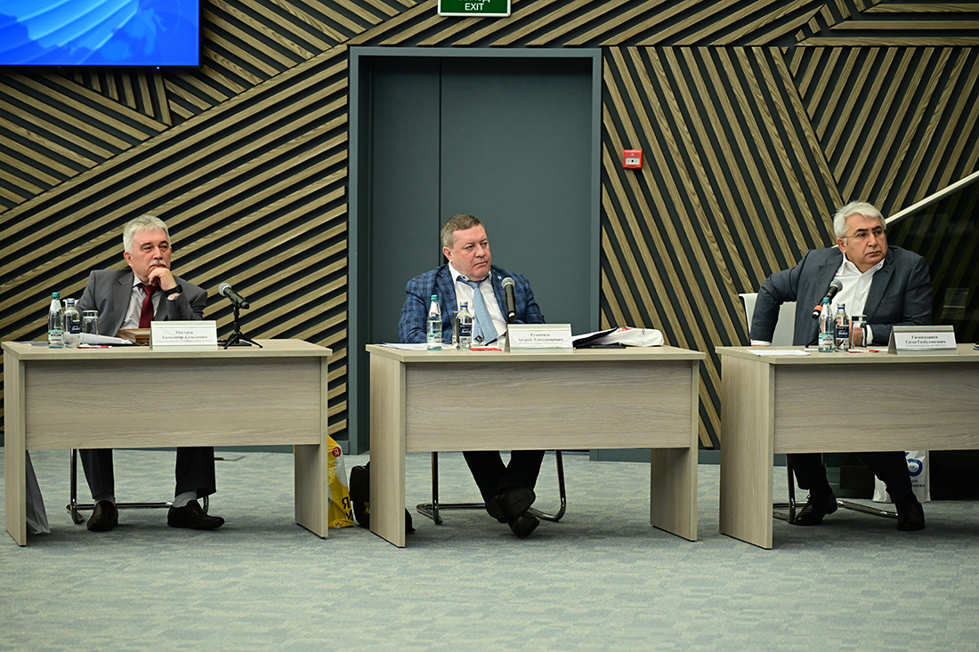 Заседание научно-технического совета Ассоциации «Сибдальвостокгаз» (2025). Фоторепортаж медиагруппы ARMTORG