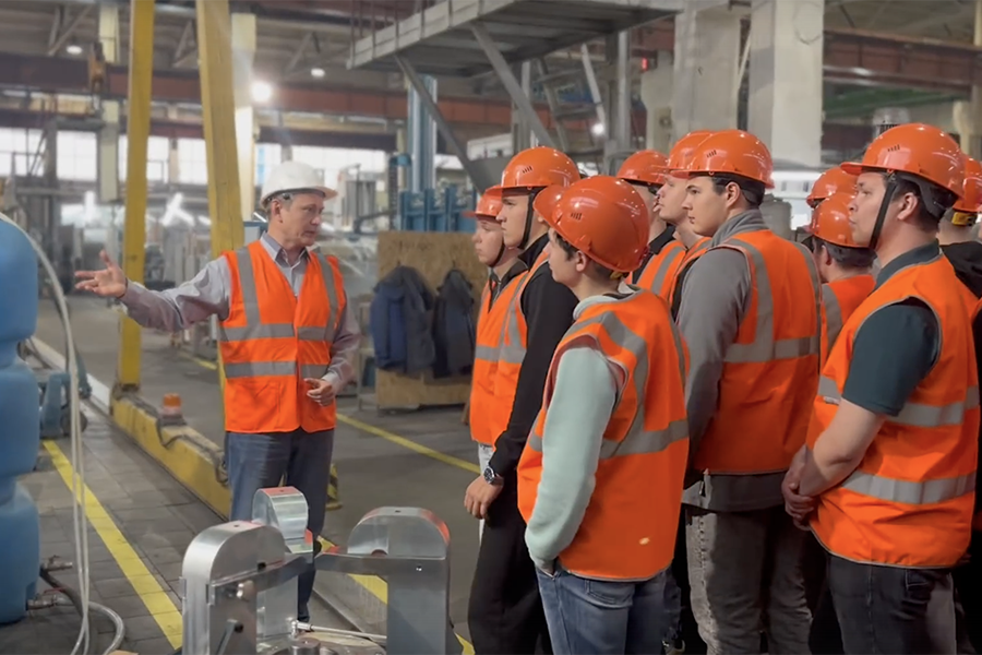 На производственной площадке «ПКТБА» побывали студенты Политехнического института ПГУ