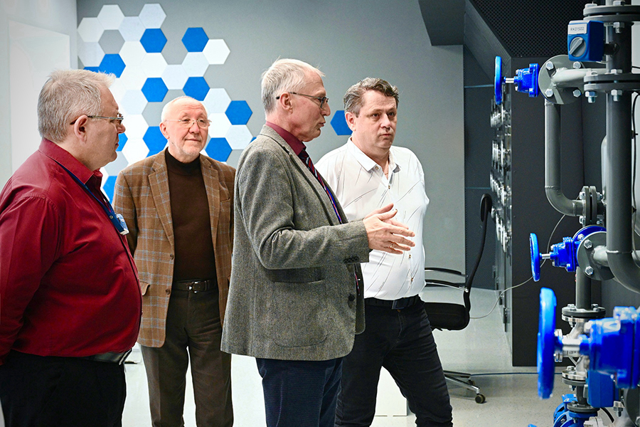 Эксперты Всероссийского научно-исследовательского института по эксплуатации атомных электростанций (ВНИИАЭС) посетили Балаковскую АЭС