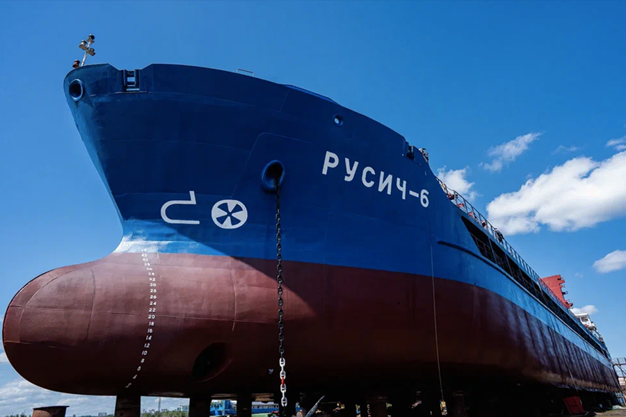 АО «Борремфлот» провело ремонт забортной арматуры и другого оборудования на теплоходе «Русич-6»