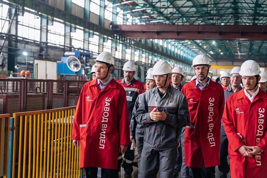Руководители ОМК оценили полный цикл производства крупногабаритной арматуры на Благовещенском арматурном заводе