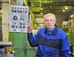 Сотрудник Алексинского завода «Тяжпромарматура» получил государственную награду