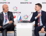 На тематической сессии в Екатеринбурге обсудили вопросы роботизации производства