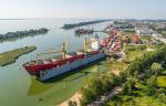 Специалисты ССРЗ провели доковый ремонт арктического контейнеровоза YAMAL KRECHET