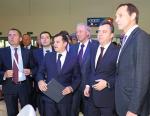Представитель Минпромторга на выставке «Химия-2016» ознакомился с новым продуктом