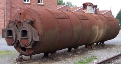 Эксклюзивы / Dampfkessel_für_eine_Stationärdampfmaschine_im_Textilmuseum_Bocholt.jpg
113.7 КБ, Просмотров: 35321
