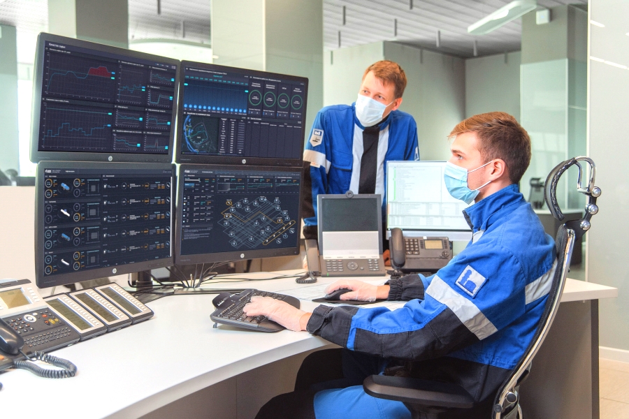 На установке газофракционирования Омского НПЗ заработала система цифрового контроля промышленной безопасности