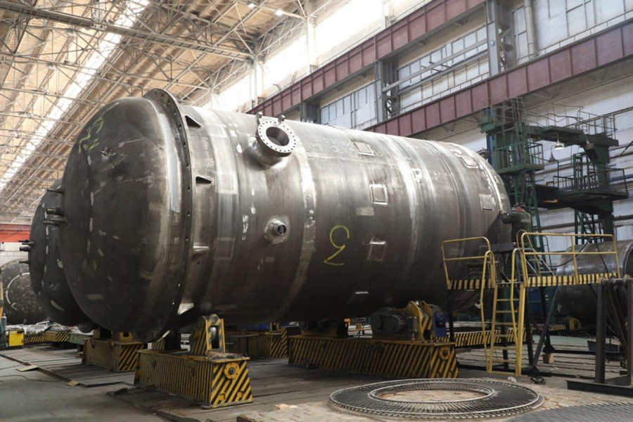 Петрозаводскмаш осуществляет наплавку коллекторов парогенераторов для АЭС «Куданкулам»