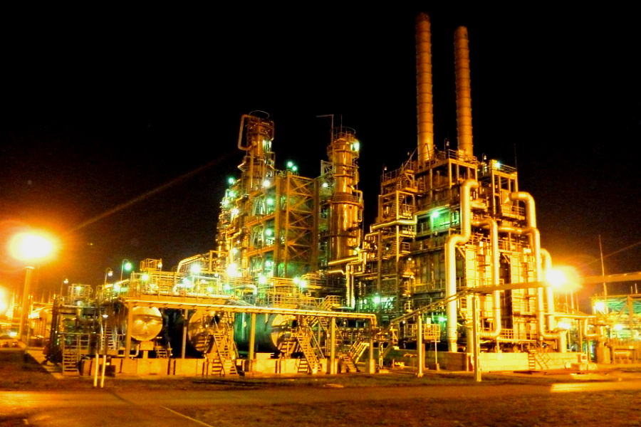 На Новошахтинском заводе нефтепродуктов будет реализован третий этап инвестпроекта развития